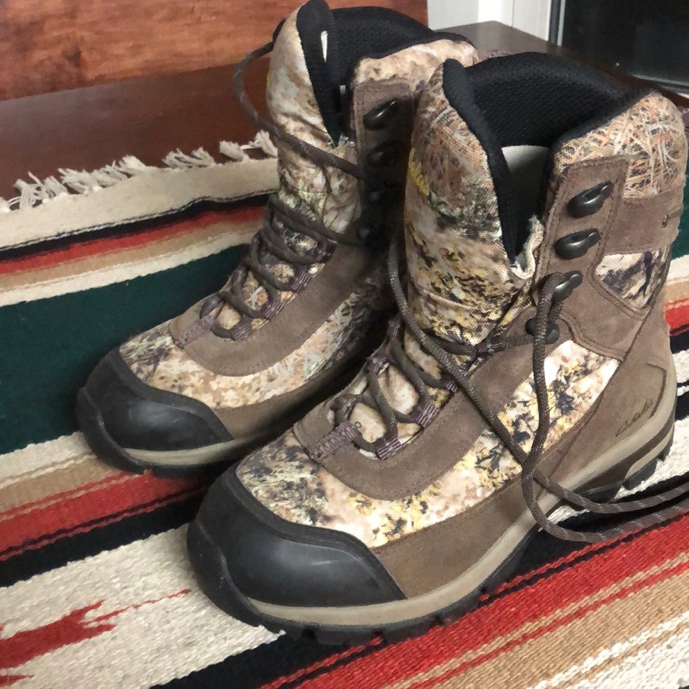 Hunting boots, insulated